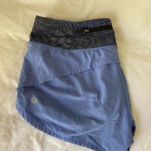Lululemon shorts size 6